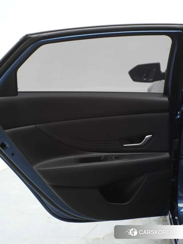 Hyundai Elantra id 4299997 из Китая 16