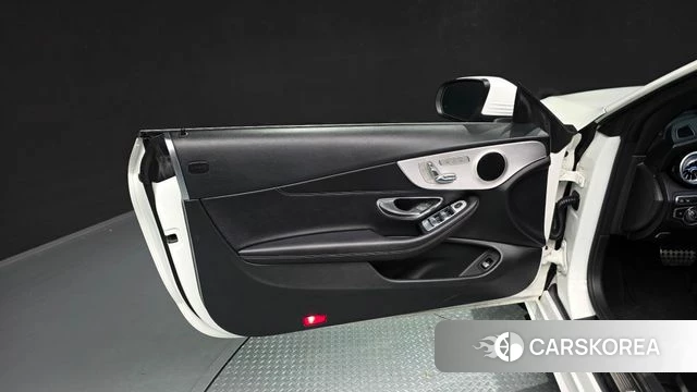 Mercedes-Benz C-Class W205 id 4385083 из Кореи 16