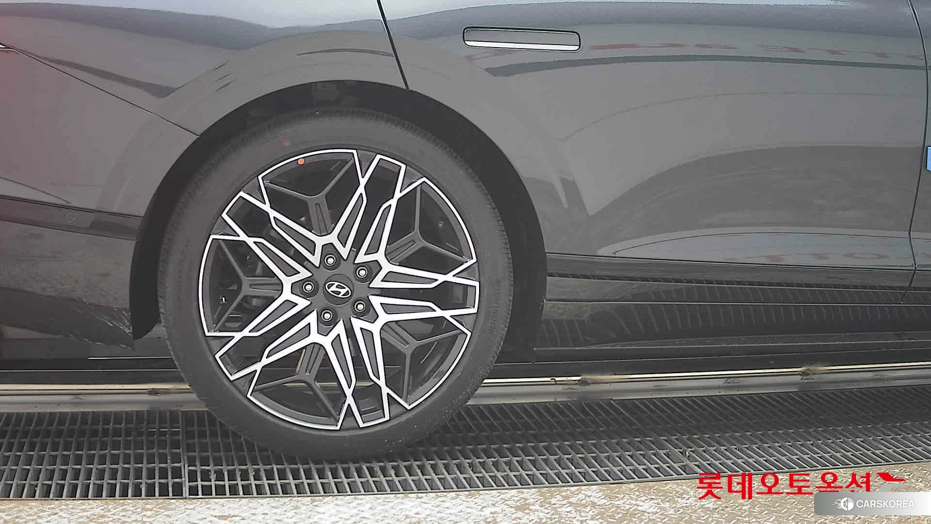 Hyundai Grandeur Hybrid id 3869289 из Кореи 16