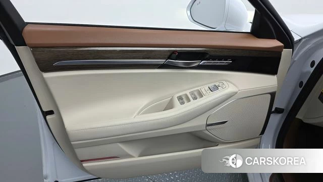 Genesis G90 id 4502347 из Кореи 16