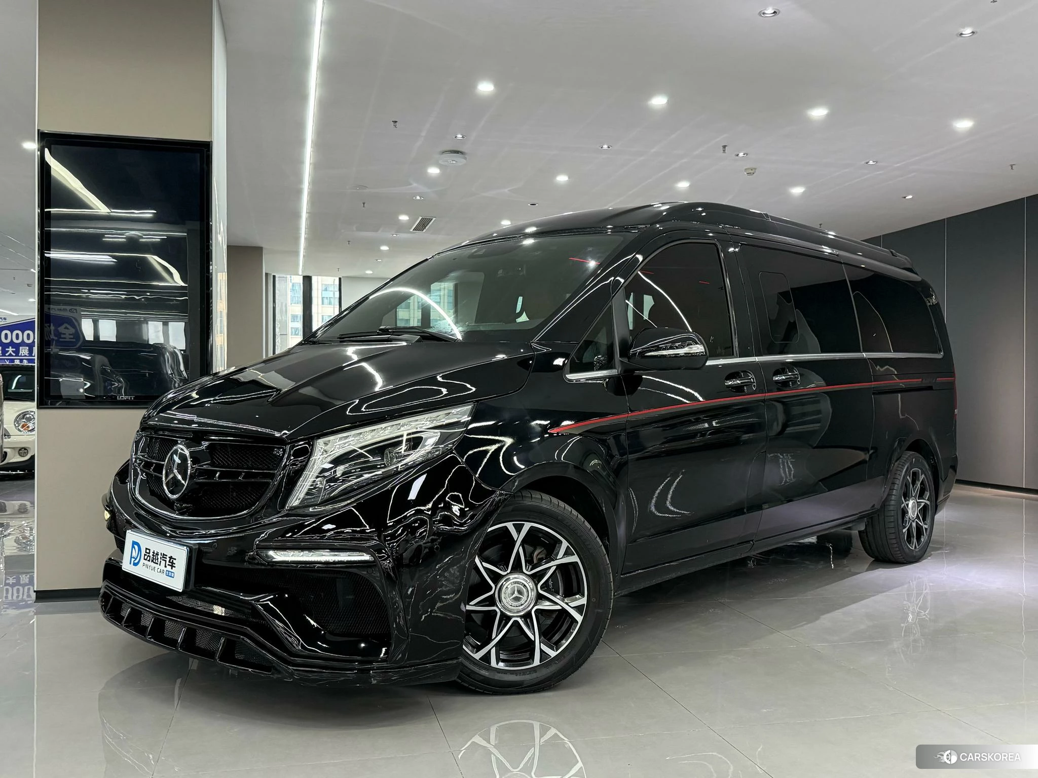 Mercedes-Benz V-Class id 4510723 из Китая 16