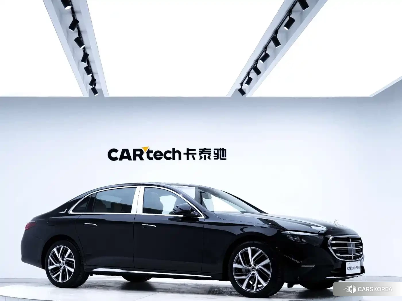 Mercedes-Benz E-Class id 4617139 из Китая 16
