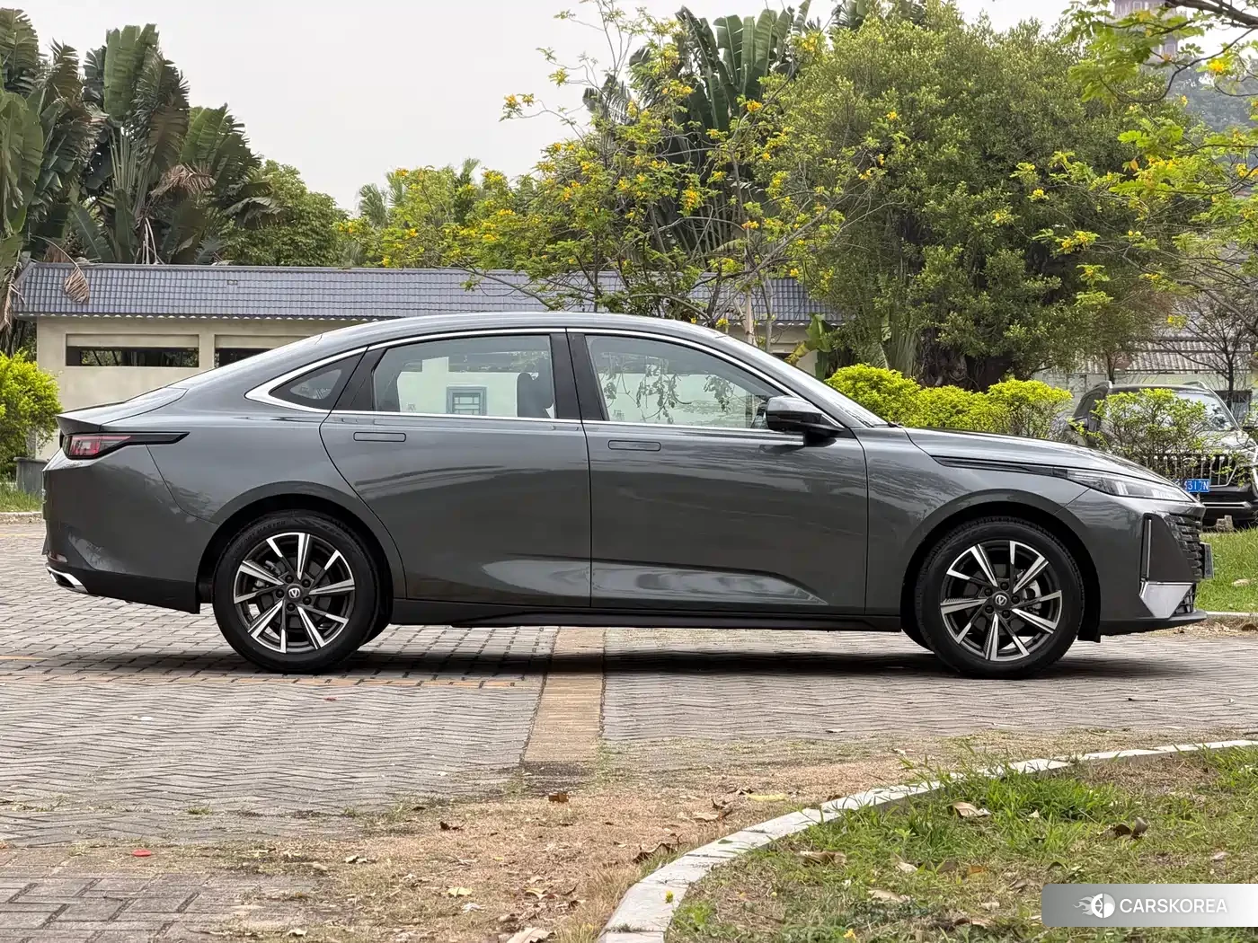 Chang'an Yidong id 4589301 из Китая 16