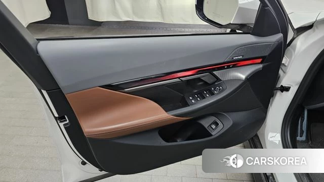 BMW 5 Series (G60) id 4194224 из Кореи 16