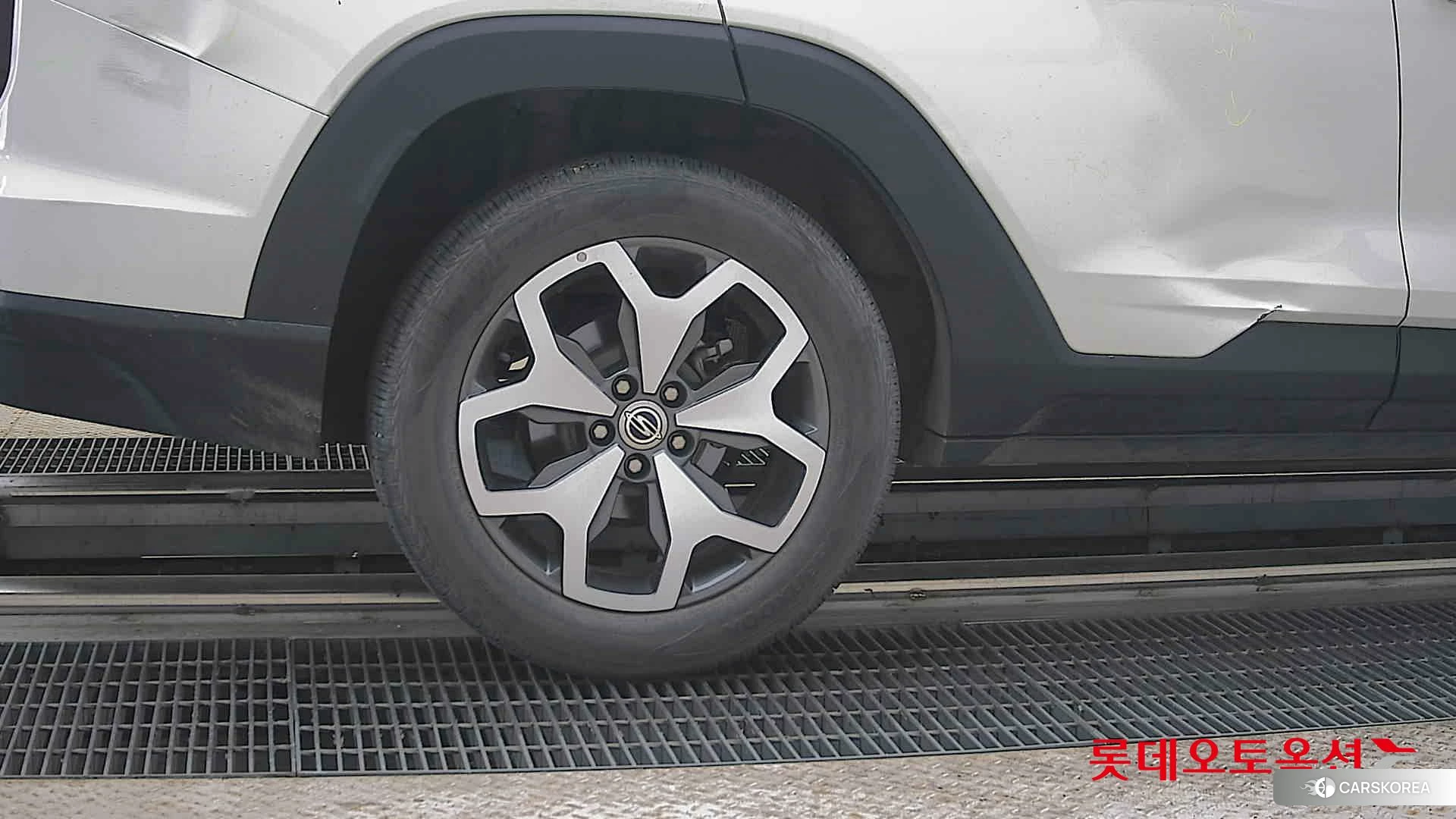 SsangYong Torres id 4289662 из Кореи 16
