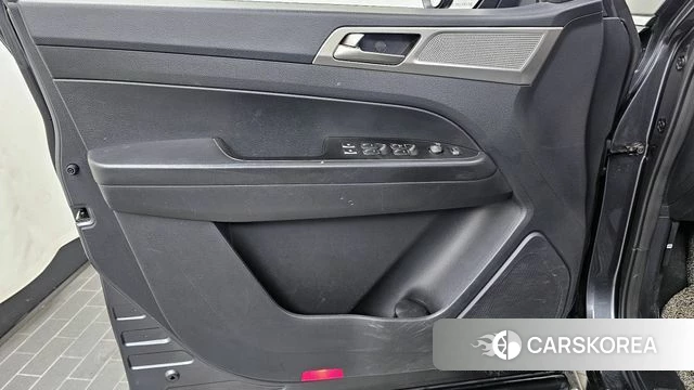 Ssangyong Rexton Sports id 4197175 из Кореи 16