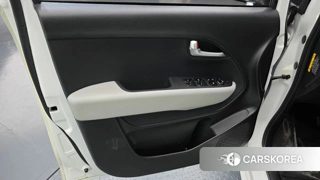 Kia The New Kia Ray id 4463261 из Кореи 16