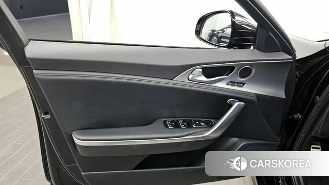 Kia Stinger id 4269111 из Кореи 16