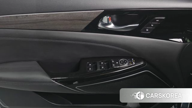Kia K7 Premier Hybrid id 4362617 из Кореи 16