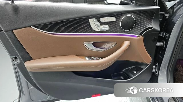 Mercedes-Benz E-Class W213 id 4424732 из Кореи 16