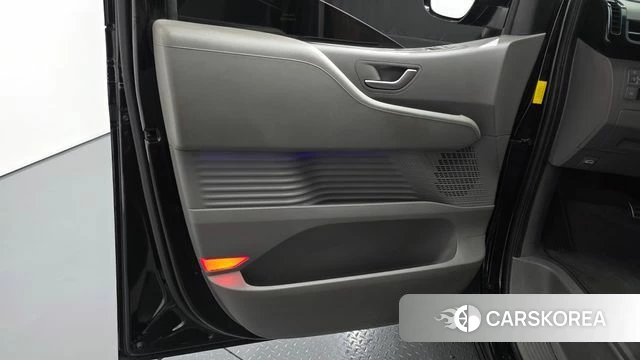 Hyundai Staria id 4223197 из Кореи 16