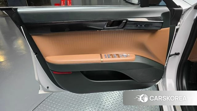 Hyundai Grandeur Hybrid (GN7) id 4635764 из Кореи 16