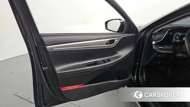 Hyundai The New Grandeur IG id 4195142 из Кореи 16