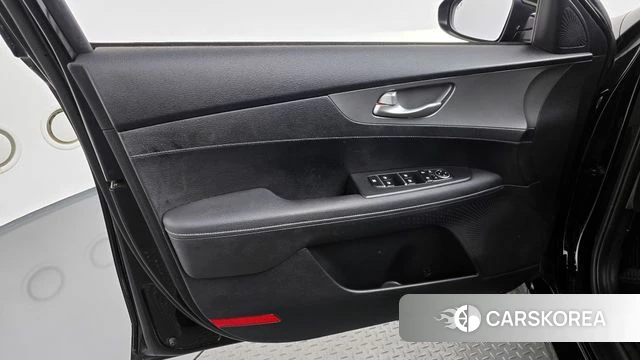 Kia Come New K3 id 4294794 из Кореи 16