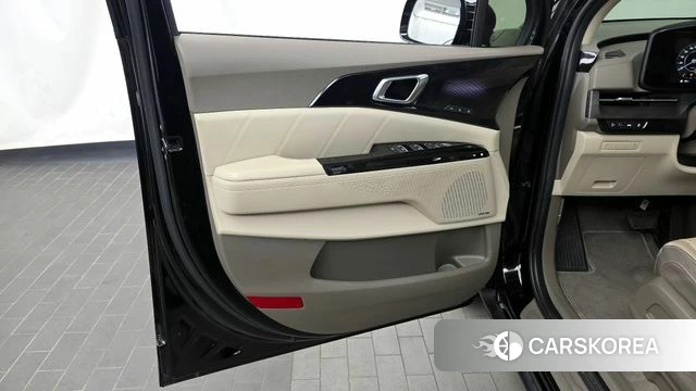 Kia Carnival 4th generation id 4389207 из Кореи 16