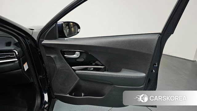 Kia The New Niro id 4196272 из Кореи 16