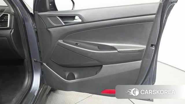 Hyundai All New Tucson id 4573684 из Кореи 16
