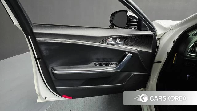 Kia Stinger id 4233178 из Кореи 16