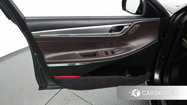 Hyundai The New Grandeur IG id 4284642 из Кореи 16