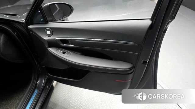 Hyundai Sonata (DN8) id 4231000 из Кореи 16