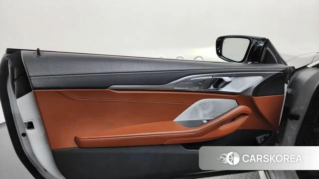 BMW 8 Series (G15) id 4292967 из Кореи 16