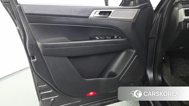 Ssangyong Rexton Sports id 4708870 из Кореи 16