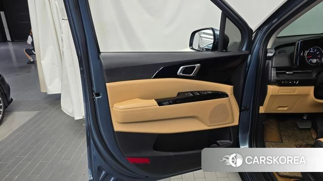 Kia Carnival 4th generation id 4731204 из Кореи 16