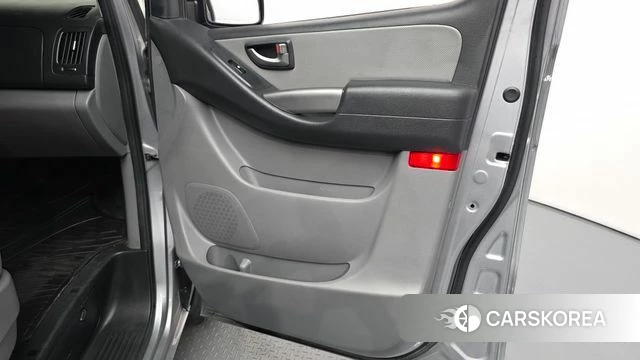 Hyundai The New Grand Starex id 4647227 из Кореи 16