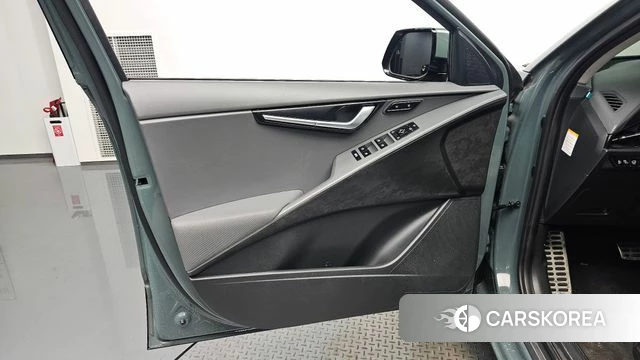 Kia Di Ol Nu Niro id 4774660 из Кореи 16