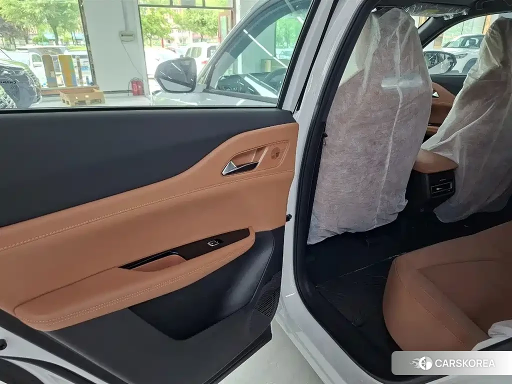 Chang'an Changan UNI-Z id 4576309 из Китая 16