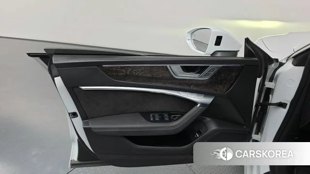 Audi A7 (4K) id 4780105 из Кореи 16