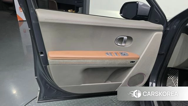 Hyundai Ionic 5 id 4863149 из Кореи 16
