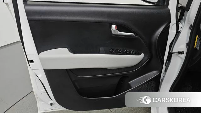 Kia The New Kia Ray EV id 4715509 из Кореи 16