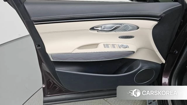 Genesis GV70 id 4330903 из Кореи 16