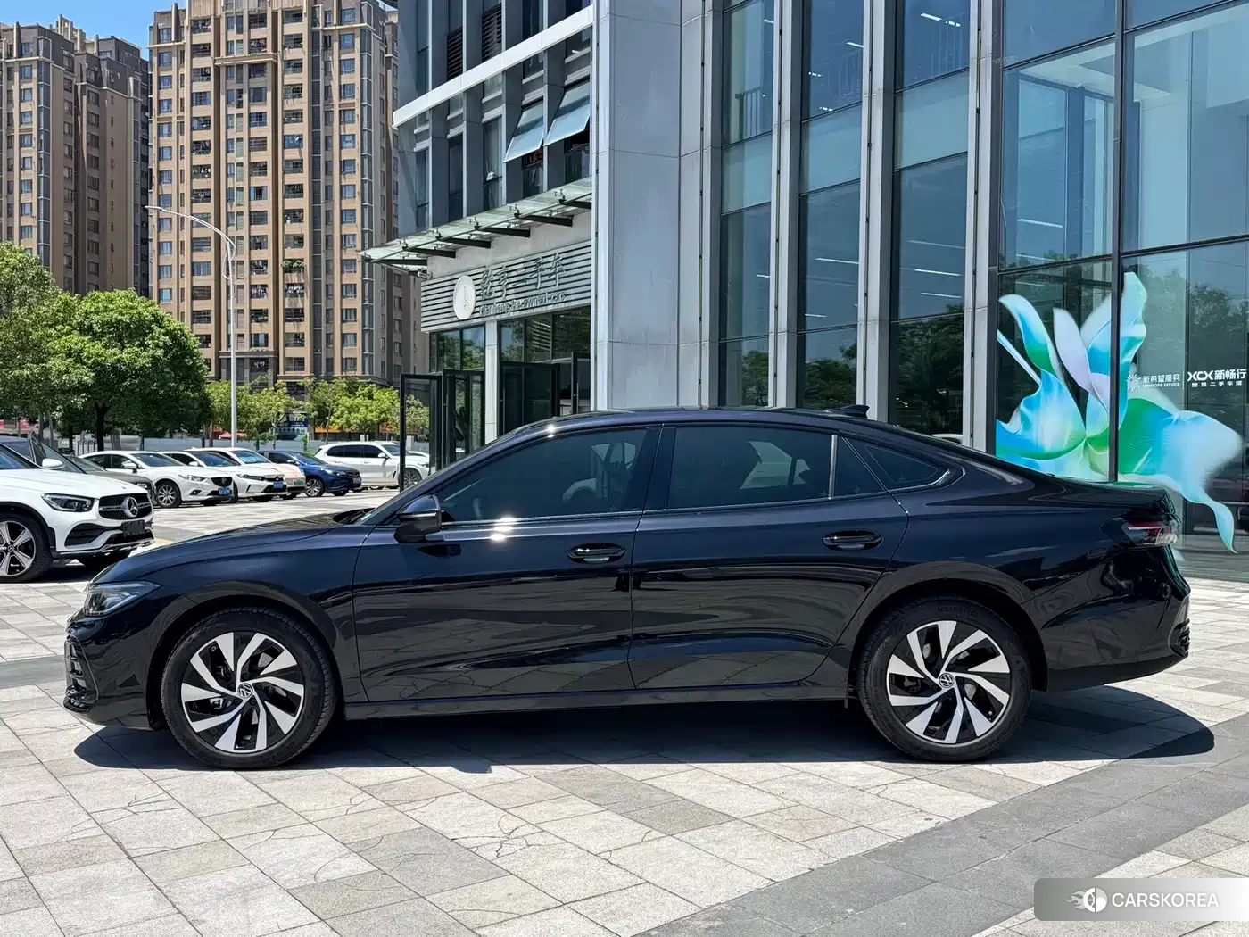 Volkswagen Passat id 4686170 из Китая 16