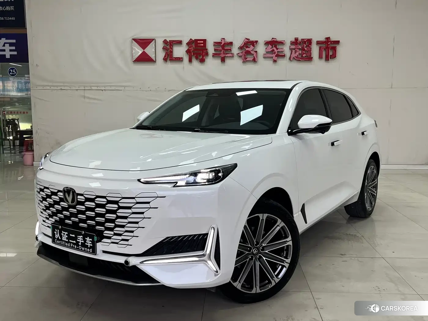 Chang'an UNI-K id 4617165 из Китая 16