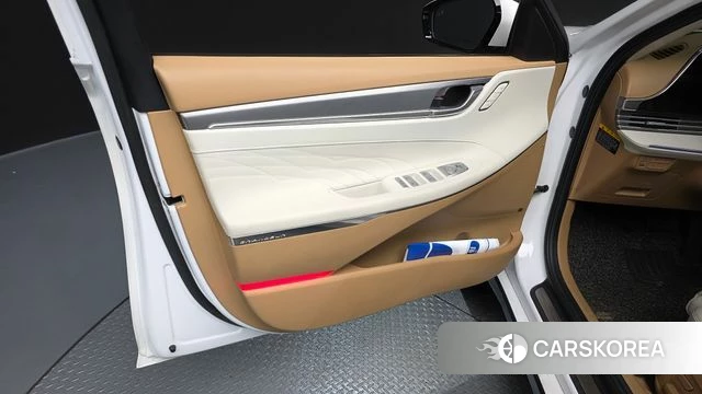 Hyundai The New Grandeur IG id 4609995 из Кореи 16
