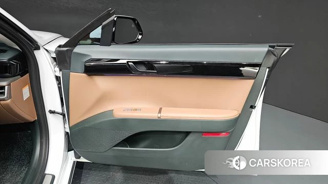 Hyundai Grandeur Hybrid (GN7) id 4870914 из Кореи 16