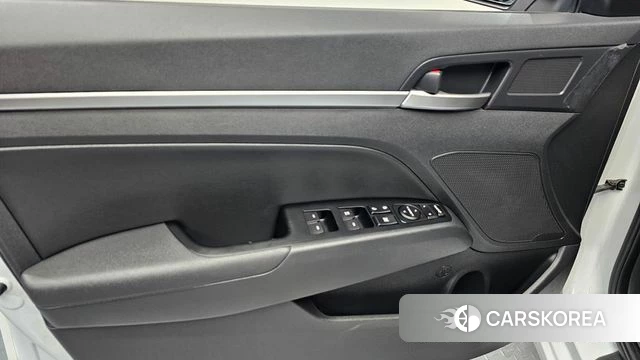 Hyundai The New Avante AD id 4520375 из Кореи 16