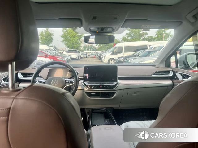 Volkswagen ID.6 X id 4374531 из Китая 16