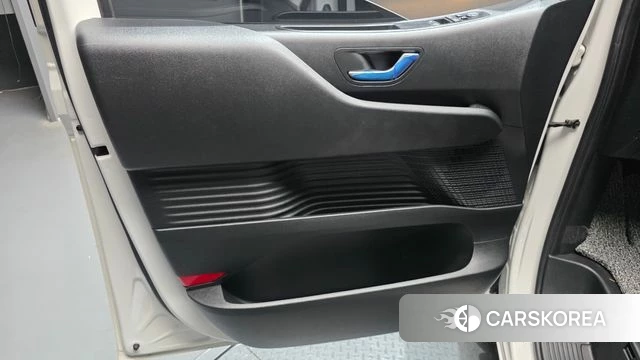 Hyundai Staria id 4309315 из Кореи 16