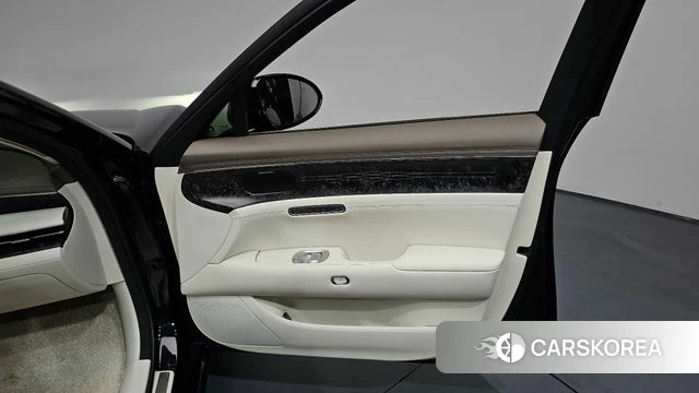 Genesis G90 (RS4) id 4309254 из Кореи 16