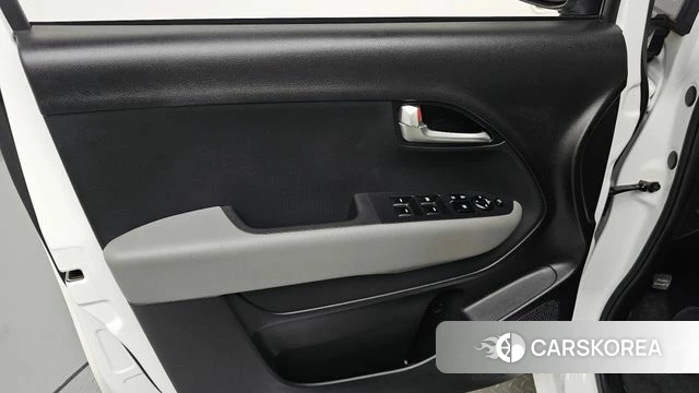 Kia The New Kia Ray id 4443022 из Кореи 16