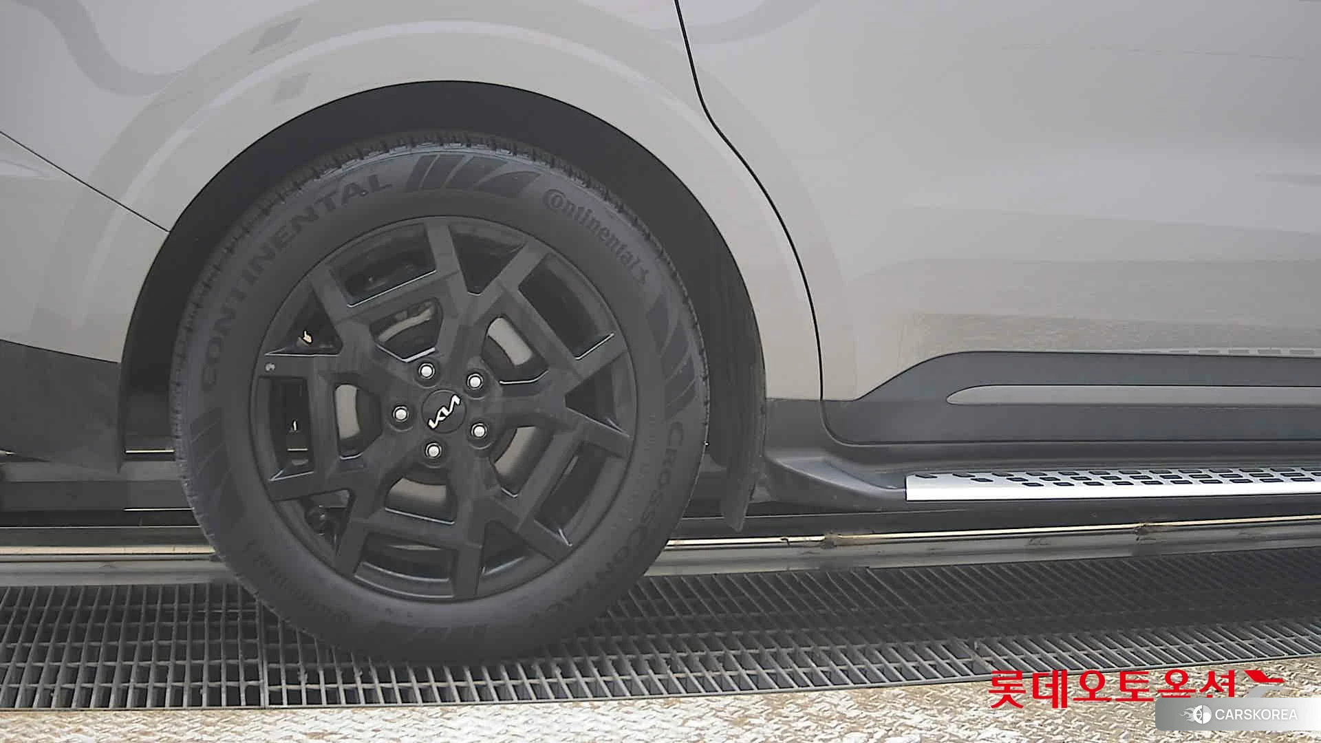 Kia Carnival id 3882084 из Кореи 16