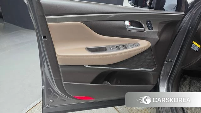 Hyundai Santa Fe TM id 4626131 из Кореи 16