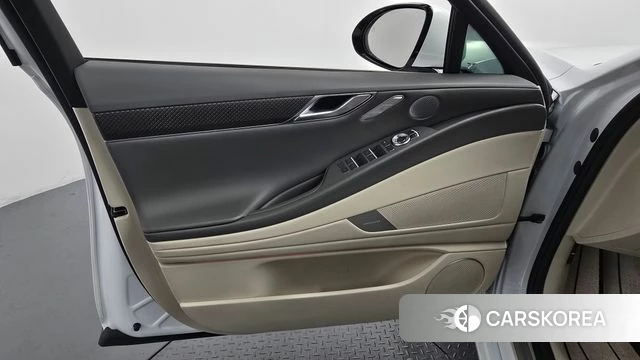 Genesis G80 (RG3) id 4468290 из Кореи 16