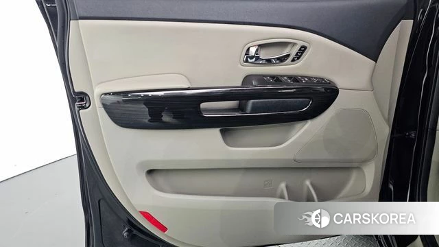 Kia The New Carnival id 4672382 из Кореи 16