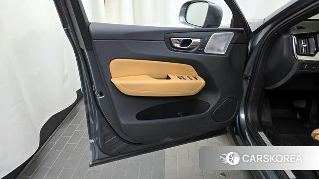 Volvo XC60 second Generation id 4310983 из Кореи 16