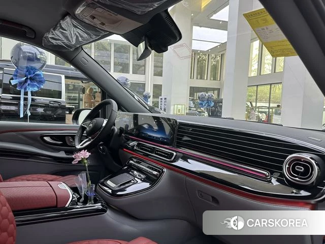 Mercedes-Benz V-class id 4277927 из Китая 16