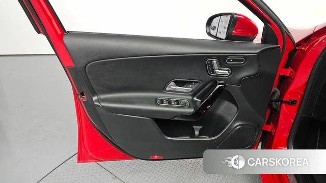 Mercedes-Benz A-Class W177 id 4446945 из Кореи 16